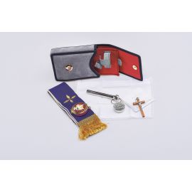 Bursa z wyposażeniem liturgicznym (15)