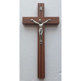 Krzyż drewniany wiszący, frezowany 20,5 cm - KRZYŻE, KRZYŻYKI