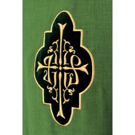 Ornat zielony z haftowanymi aplikacjami z aksamitu (12) - zdjęcie 2 - Ornat zielony z haftowanymi aplikacjami z aksamitu (12)