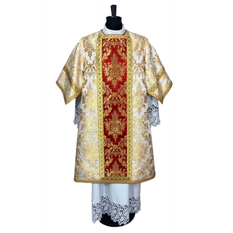 Dalmatyka rzymska,bogato zdobiona - tkanina brokatowa (3K) - Dalmatyka rzymska,bogato zdobiona - tkanina brokatowa (3K)