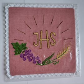 Palka haftowana różowa IHS, kłosy, winogrona (6) - BIELIZNA KIELICHOWA