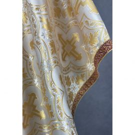 Ornat gotycki biało-złoty, haftowany (35K) - zdjęcie 3 - Ornat gotycki biało-złoty, haftowany (35K)
