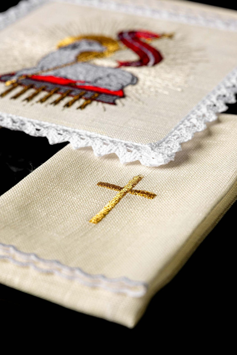 Bielizna kielichowa, lniana, haft Baranek (117H) - zdjęcie 3