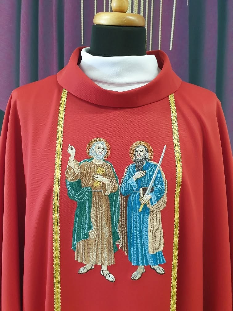 Ornat haftowany Święci Piotr i Paweł – czerwony