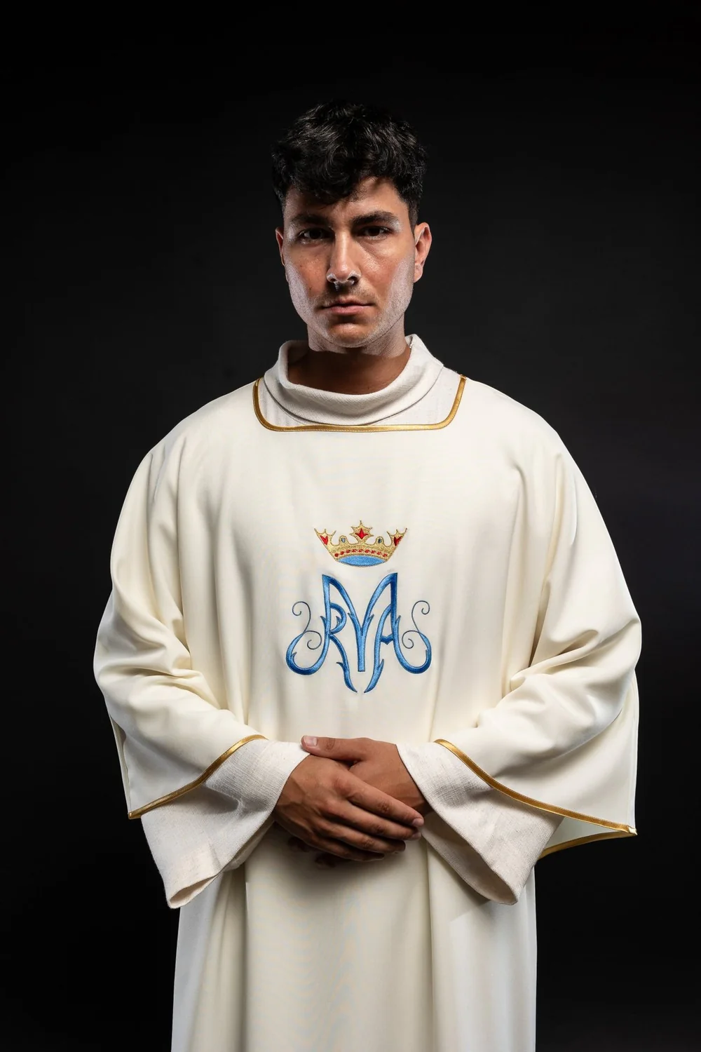 Dalmatyka haftowana Maryjna - ecru (13) - DALMATYKI
